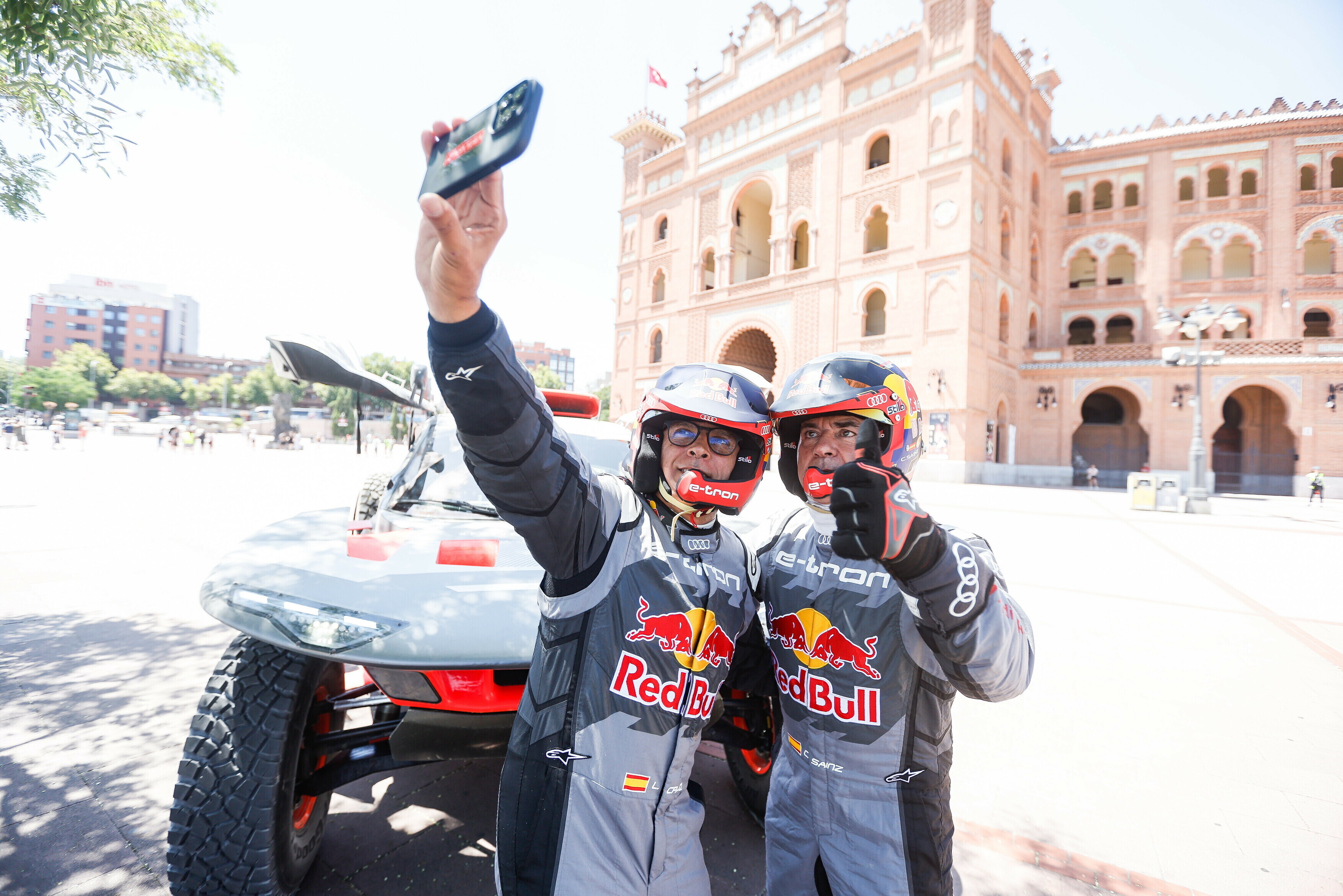 Audi RS Q E-Tron, dalla Dakar a Madrid con Carlos Sainz - foto 27