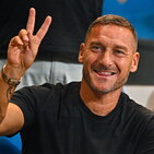 Totti-Spalletti, pace fatta: “Vorrei riabbracciarlo”. Il ct: “Mai smesso”