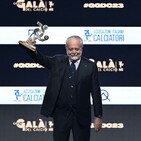 AdL saluta Spalletti. &quot;Anno indimenticabile&quot;. Poi: &quot;Mi inviti in campagna da te?&quot;