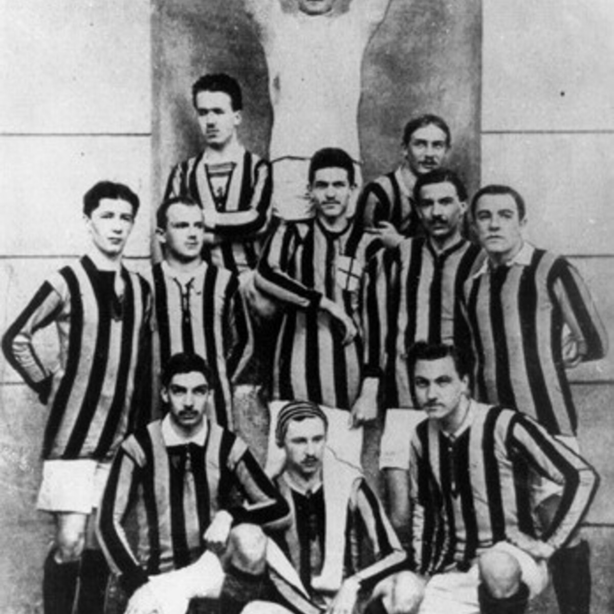 Da uno a ventuno: le foto di tutti gli scudetti vinti in 118 anni