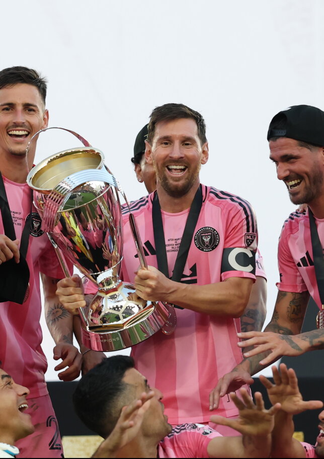 Il mistero dei trofei vinti da Messi: sono 45, 46, 47 o 48? L'unica certezza è che nessuno ha vinto come lui