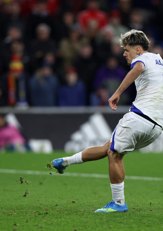 Alajbegovic, il talento bosniaco infiamma il mercato: Milan, Roma e Napoli sul giustiziere dell’Italia