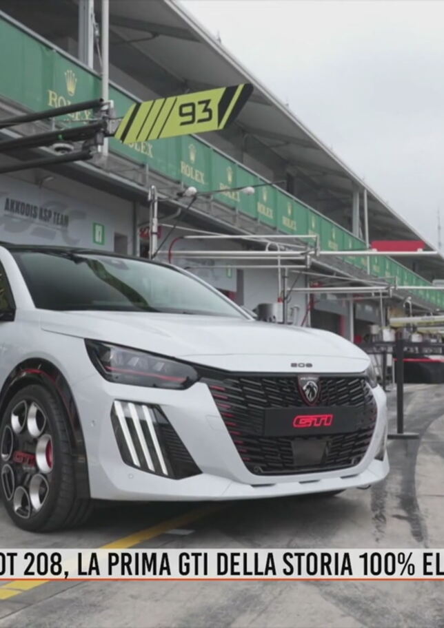 Nuova Peugeot 208 GTi, un'elettrica dal carattere sportivo