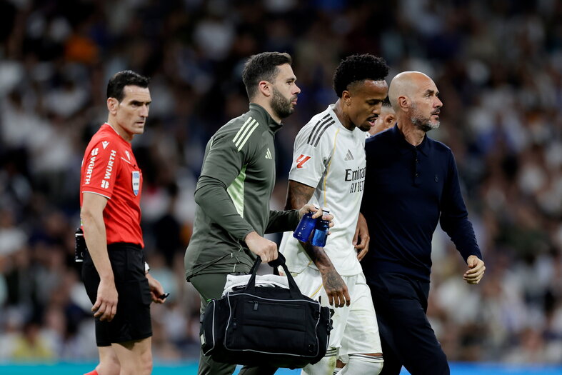 Real Madrid, Militão operato al bicipite femorale, Mondiali in dubbio