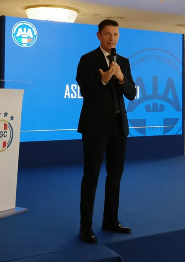 Fischietti nella bufera: l'indagine si allarga, spuntano nuovi nomi coinvolti nell'inchiesta