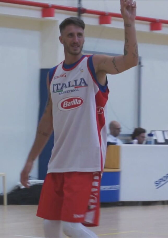 Polonara si ritira