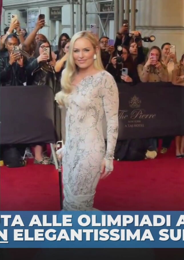 Voon, dalla caduta al Met Gala elegantissima