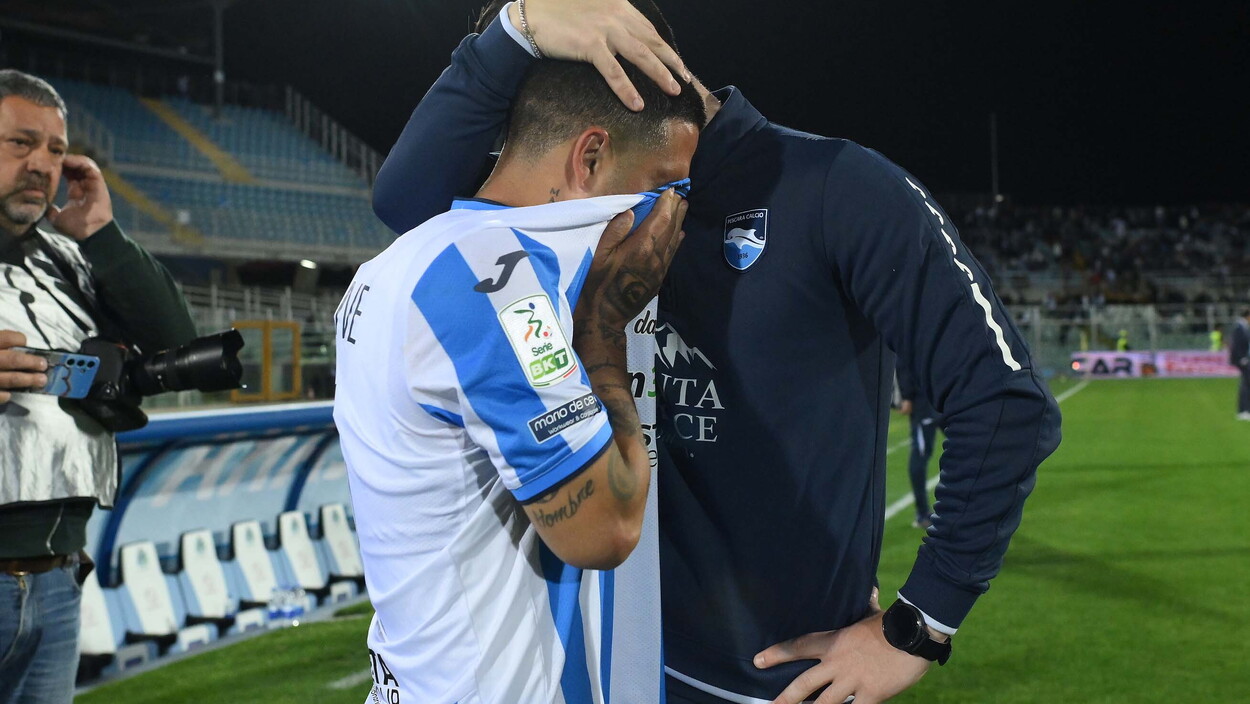 Insigne scoppia in lacrime la condanna del Pescara alla C FOTO