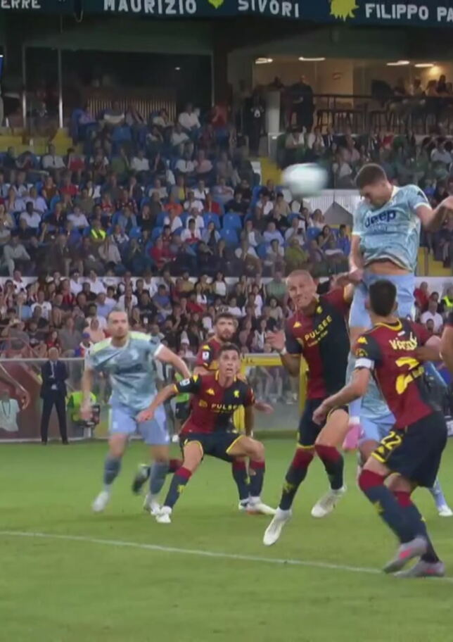 Vlahovic torna titolare