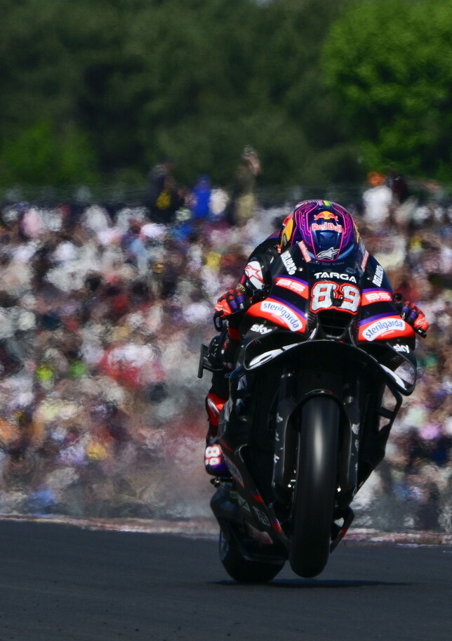 Impresa-Sprint di Martin a Le Mans, Bagnaia e Bezzecchi sul podio