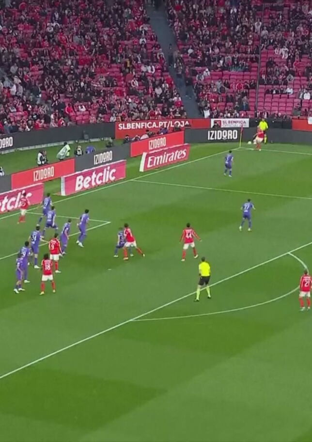 Benfica, solo 2-2 in casa col Braga: Mou si salva al 95' su rigore