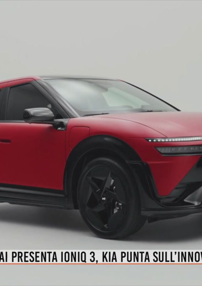 Case asiatiche alla Milano Design Week, concept car innovative e mobilità di domani