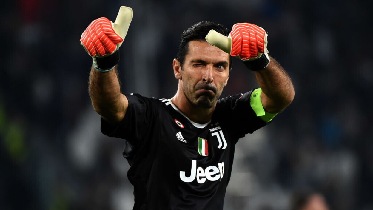 Gigi Buffon lo ammette: "Il mio unico sfizio, una Porsche"