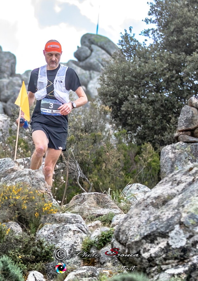 Pattada Wild Trail: Luca di gran Carrara. Una donna... Sulikova al comando