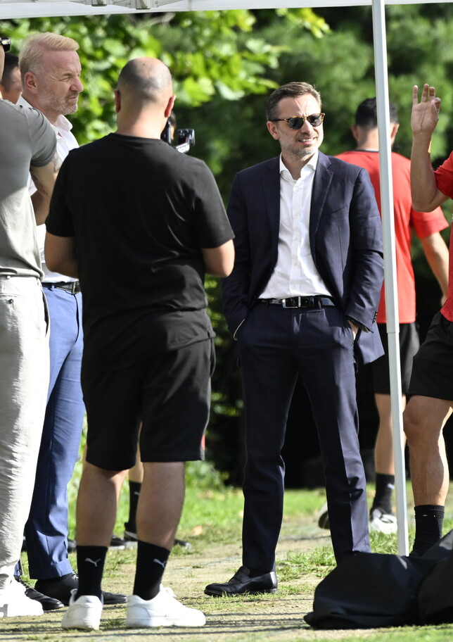 Milan, con o senza Champions sarà rivoluzione: Furlani ai saluti, partita la caccia all'ad. La posizione di Ibra e Allegri