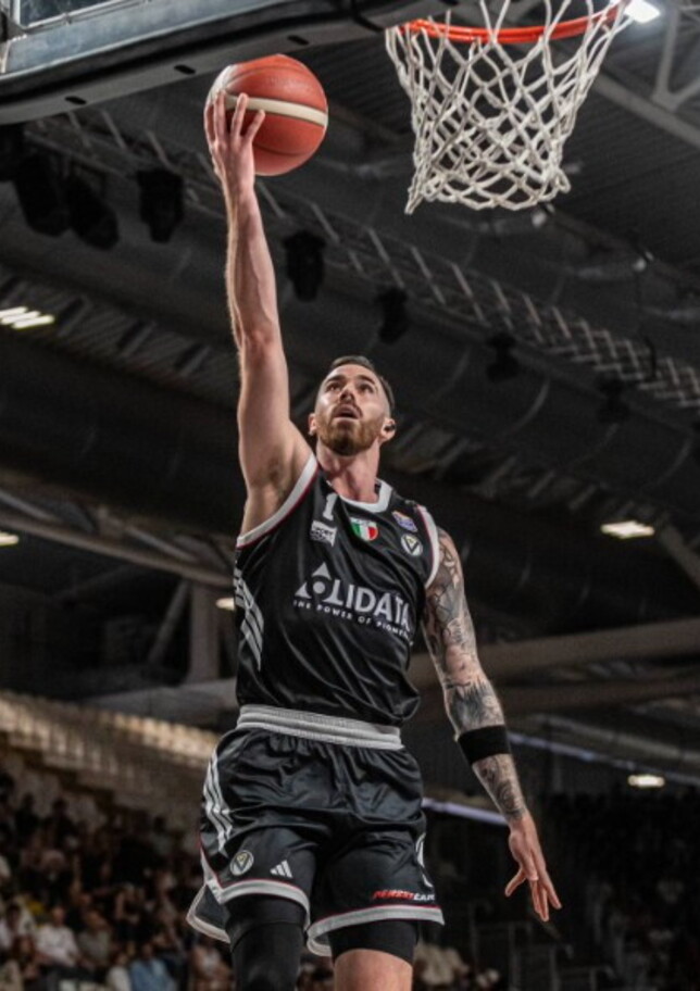 Virtus e Venezia fanno valere il fattore campo e volano in semifinale scudetto