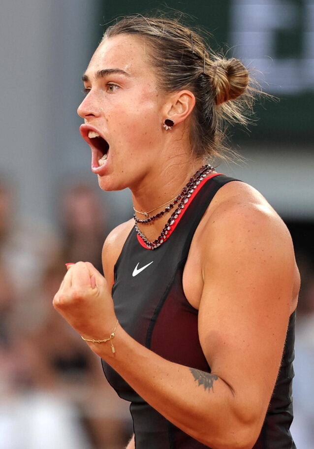 Roland Garros 2026: Sabalenka trionfa nel big match contro Osaka e conquista i quarti di finale