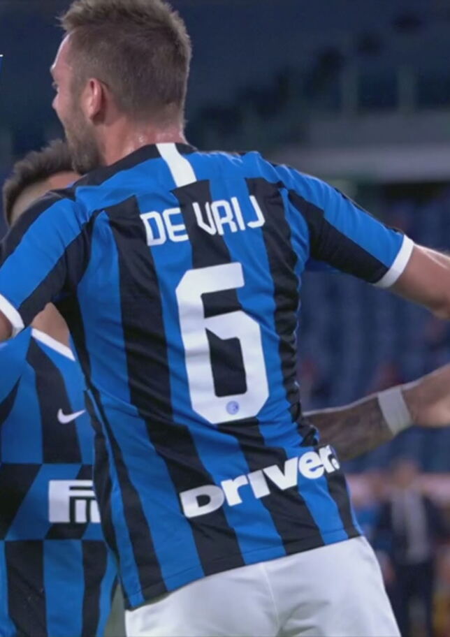 Inter, avanti con De Vrij