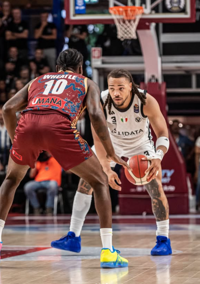 Venezia rimonta e batte Bologna nel finale: la Reyer vince gara-3 e si porta davanti alla Virtus