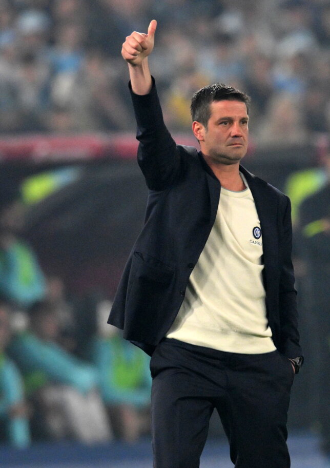 Chivu: "Ho temuto l'esonero, la Champions non sia ossessione. Su Bastoni e Palestra..."