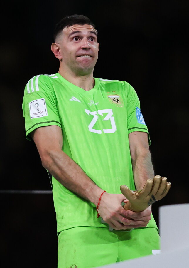 El Dibu Martínez, il campione del mondo con la faccia tostissima che ha stregato la Juventus