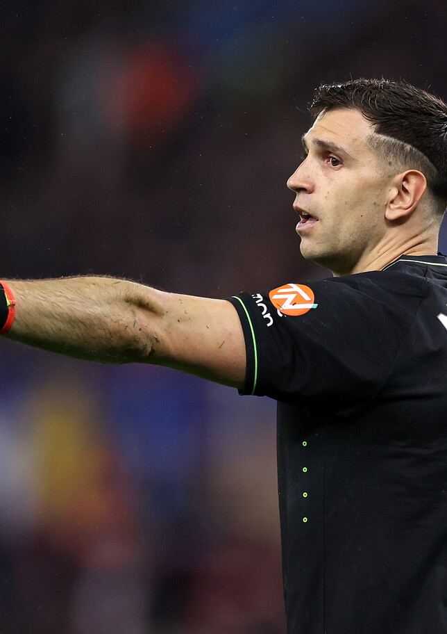 Juve, tutto su DiBu Martinez: intesa più vicina sull'ingaggio. Poi la trattativa con l'Aston Villa