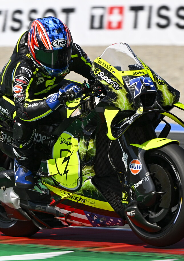 Strapotere Aprilia ad Assen: prima vittoria per Ogura e Martin nuovo leader. Paura per Bezzecchi, iella Bagnaia