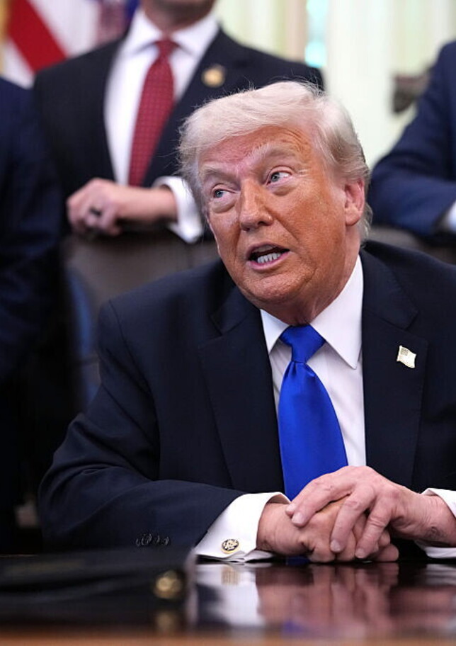 Trump al veleno: "LeBron James razzista, meglio Michael Jordan"