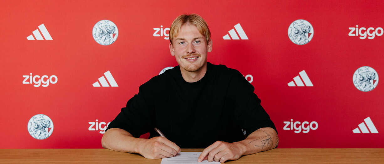 Ajax, gran colpo: è ufficiale la firma di Julian Brandt a parametro zero
