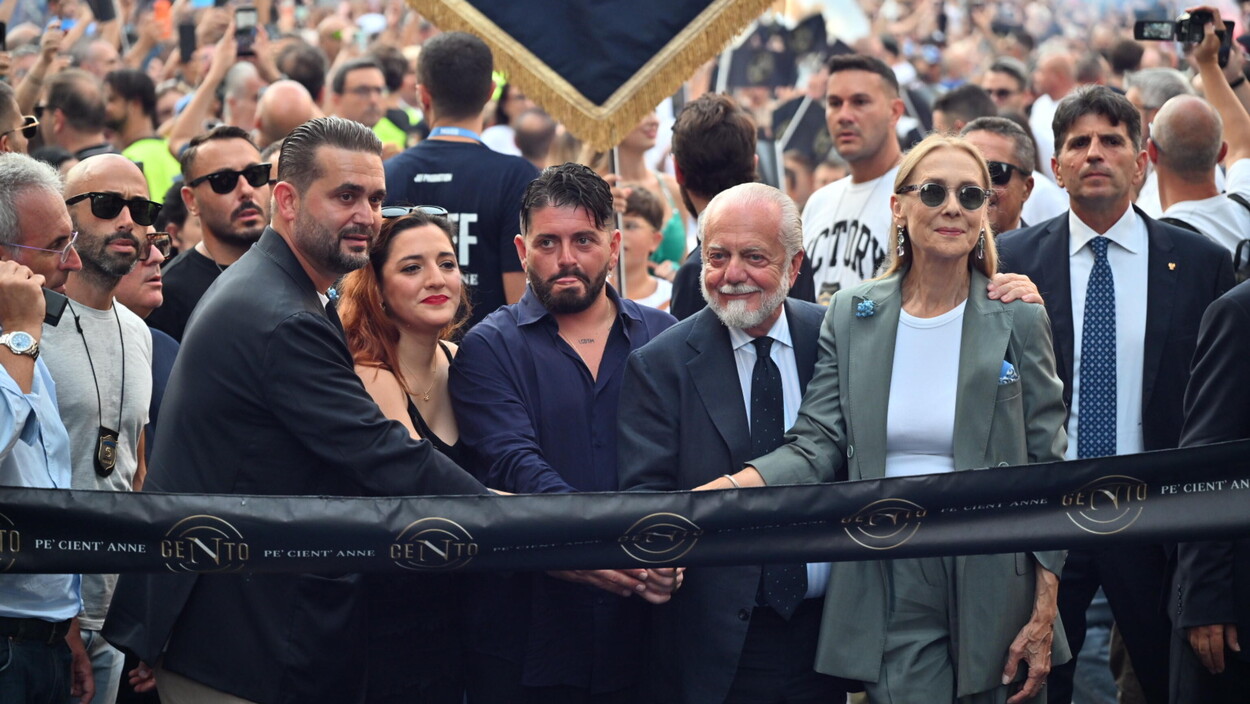Napoli in festa per il centenario degli azzurri