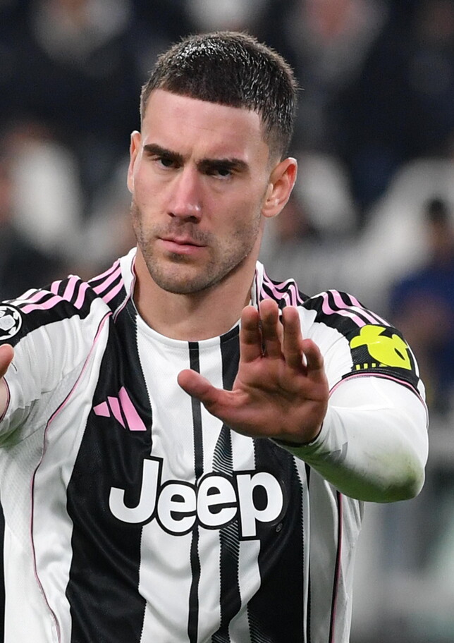 Vlahovic, la porta Juve non si è riaperta: intreccio Turchia-Spagna per prendere Dusan a zero