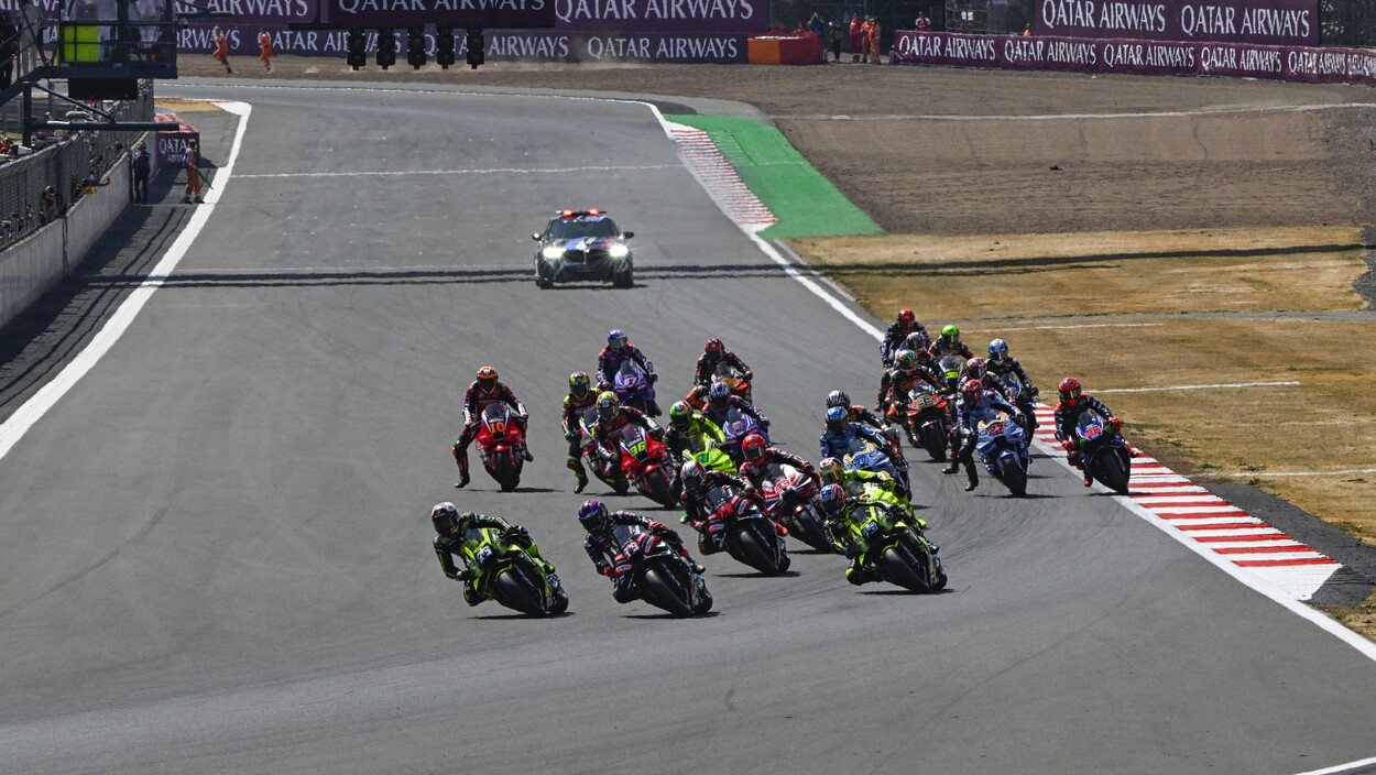 A Silverstone è dominio Raul Fernandez