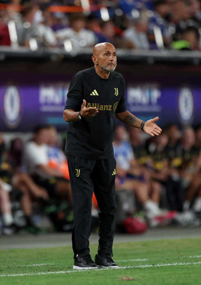 Spalletti: "Soddisfatto di Douglas Luiz, probabilmente resta". Le parole sull'assenza di Kalulu