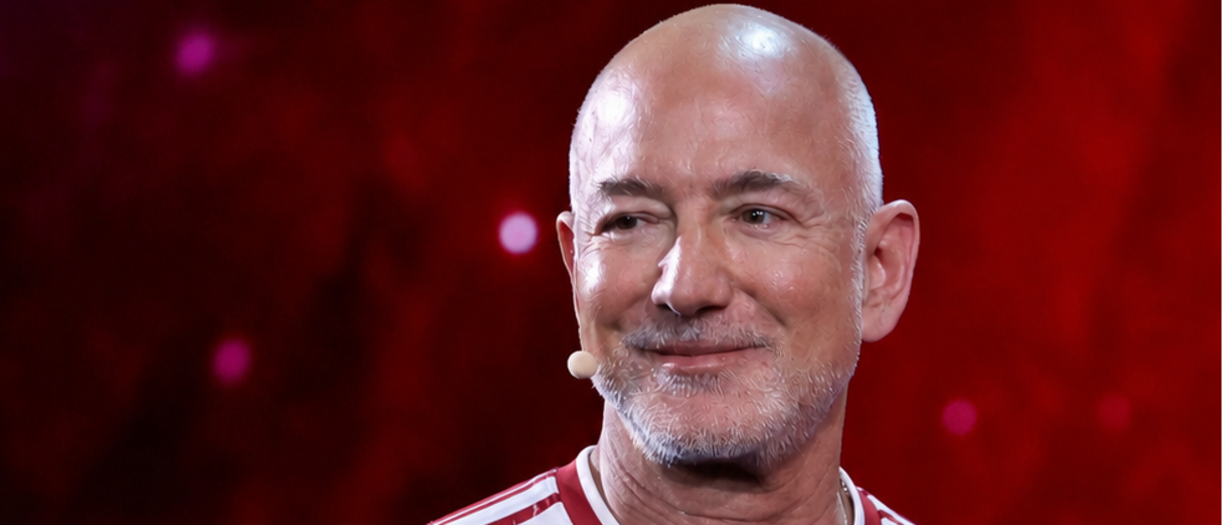 Liverpool, Jeff Bezos ha acquistato ufficialmente una quota di minoranza del club in cordata con altri imprenditori
