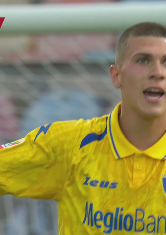 Kvernadze cala il poker: Frosinone-Juve Stabia 4-1
