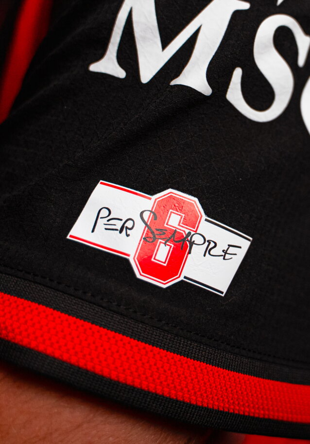 Baresi sulla maglia del Milan per tutta la stagione: ecco la patch "6 per sempre"