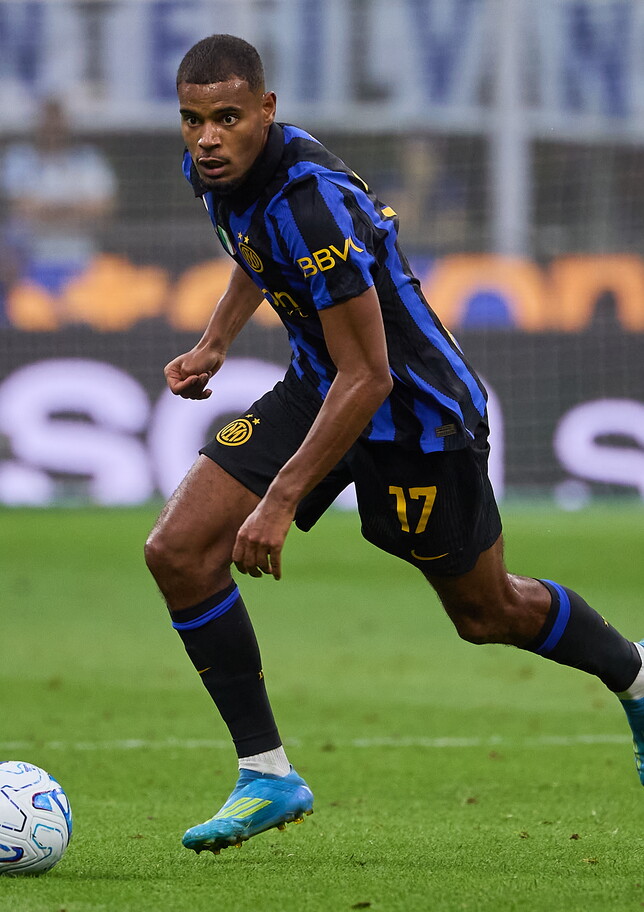 Inter, musica e parole di Andy Diouf: "Chivu fondamentale per i giovani, Ronaldo ed Eto'o miei idoli nerazzurri"