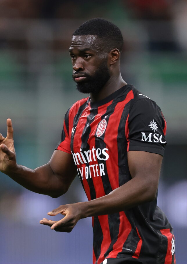 Milan, un ultimo colpo dopo l'addio degli esuberi? Fofana con Leao, Tomori rischia la tribuna