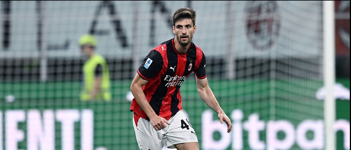 Milan, problema alla caviglia per Gabbia