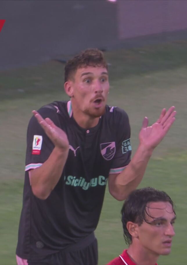 58' | Gol annullato a Gabrielloni (Palermo-Mantova 2-2)