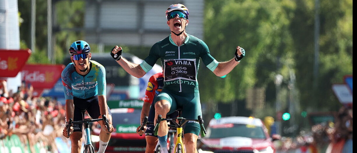 Vuelta: bis di Van Aert a Cordoba, secondo l'azzurro Romele. Mas resta in maglia rossa