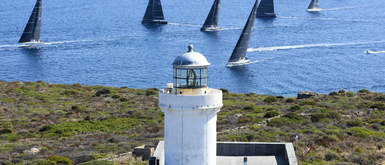 Vela: due titoli mondiali in palio alla Maxi Yacht di Porto Cervo