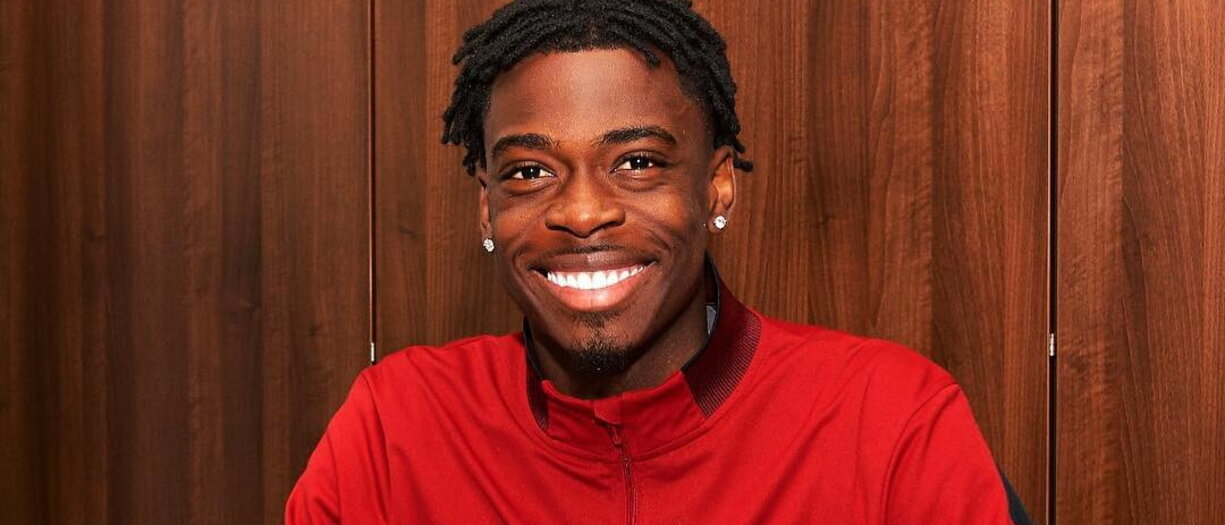 La storia di Ejaria: giocava nel Liverpool, ora cerca una squadra su Linkedin