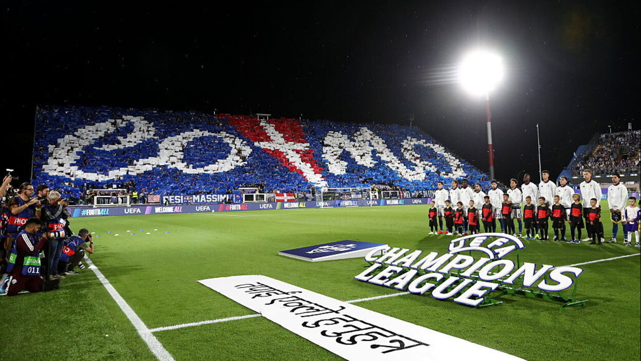 Como, è una notte speciale: arriva la Champions e il Sinigaglia si trasforma FOTO
