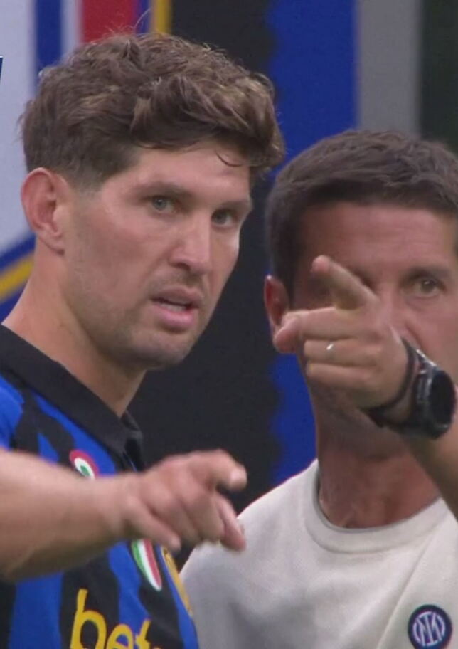 Chivu si affida a Stones
