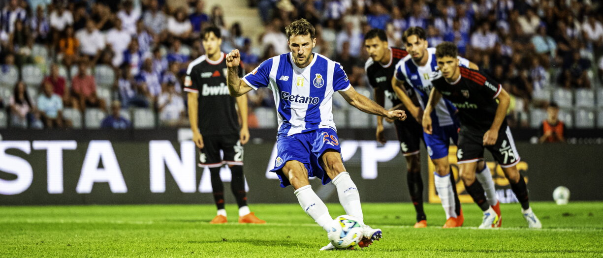 Milan, Gimenez in gol col Porto in campionato