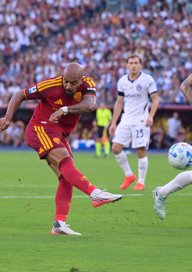Pagelle Roma: Balerdi insuperabile, Malen ancora a secco con i nerazzurri