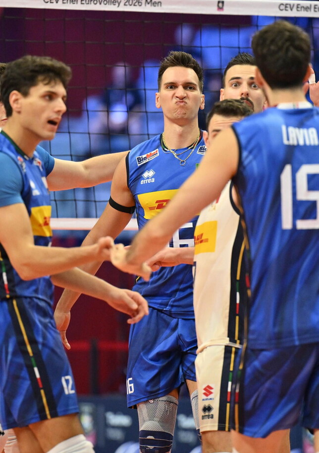 Azzurri, missione compiuta! Travolgono la Danimarca e volano ai quarti con la Finlandia