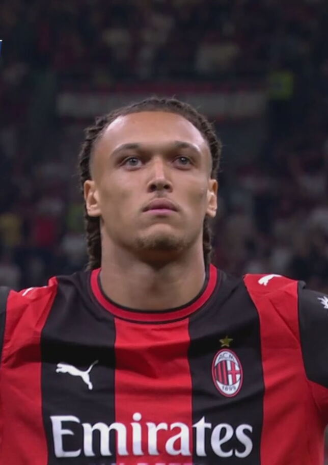 Milan, baila Moreira