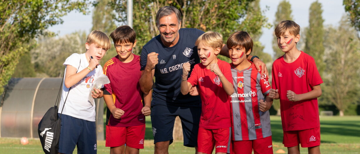 La Provincia - Una festa grigiorossa al Centro Sportivo Giovanni Arvedi per 'Gioca con noi… c’è la Cremonese!'